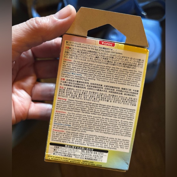 Fujifilm Instax Mini 9 Instant Camera - Picture 7 of 7